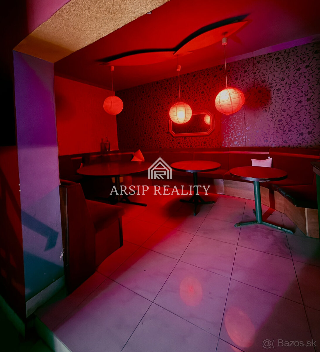 Na prenájom: Obchodný priestor 500 m² v centre Humenného I - 4