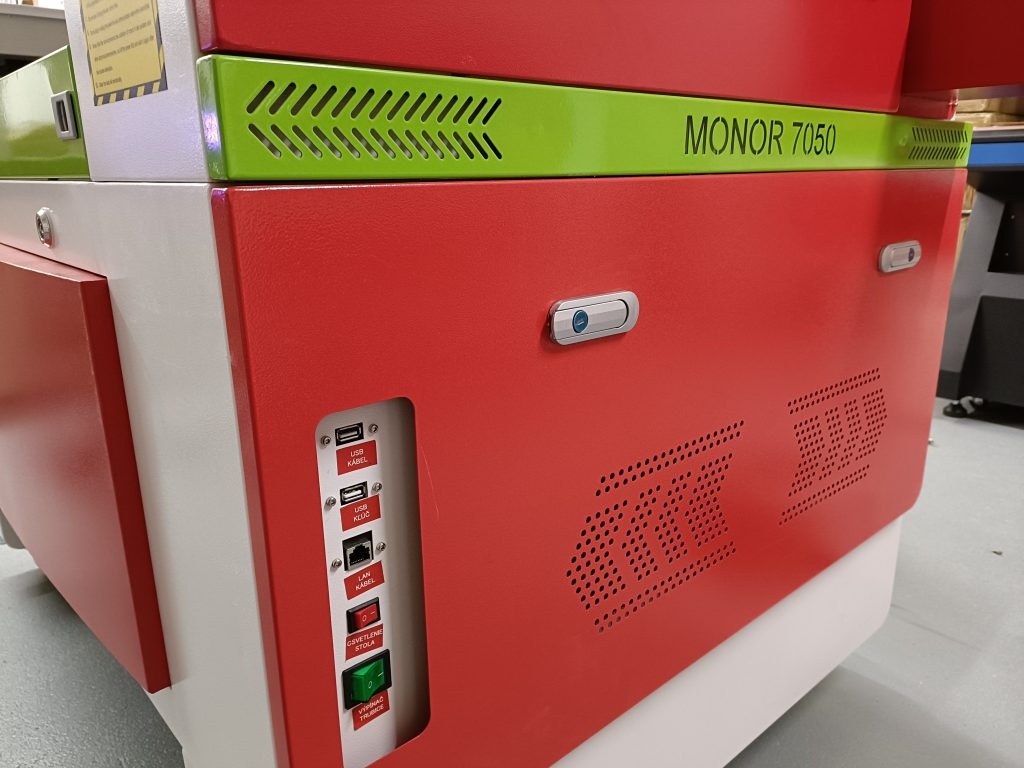 Predám CO2 laser MONOR 7050 – ako nový - 4