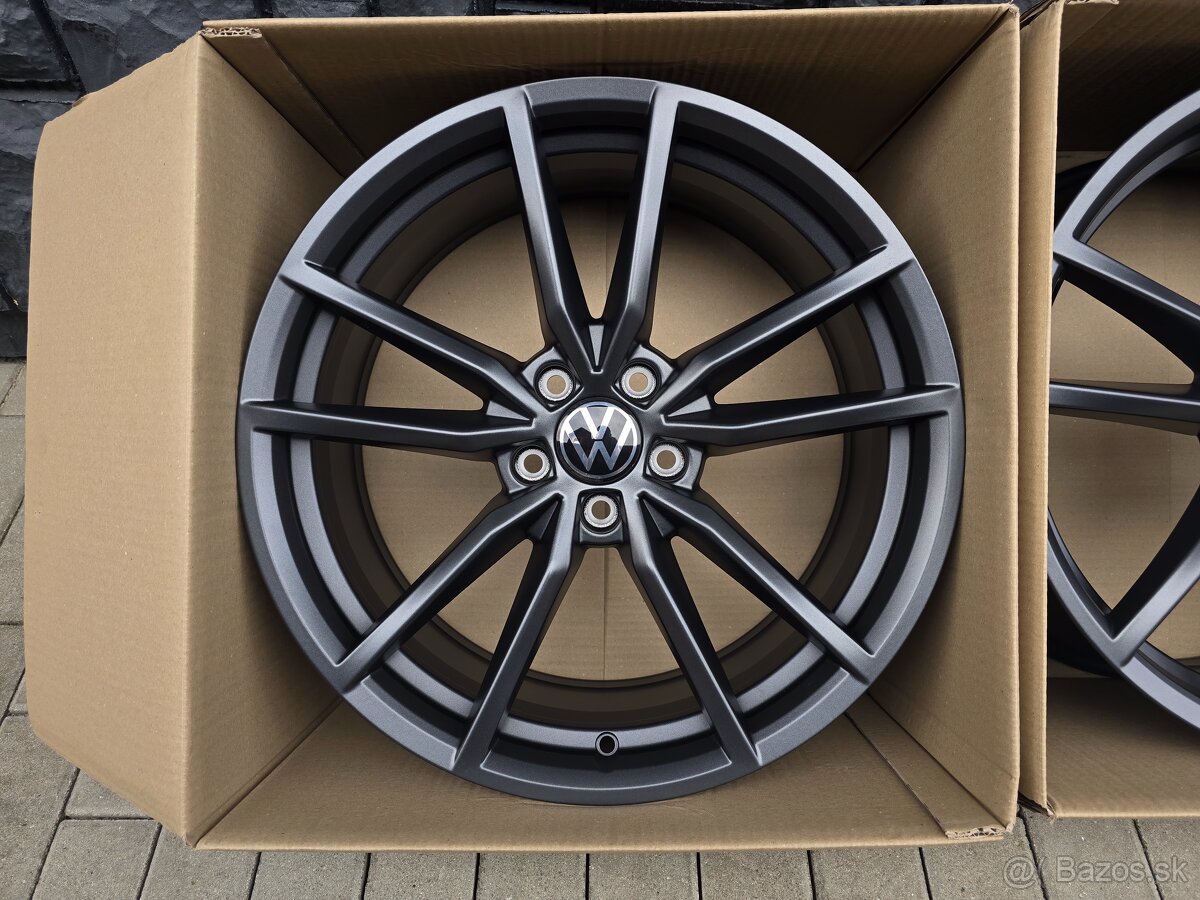 5x112 R19 VW Pretoria Passat Rline Nepoužite - 4