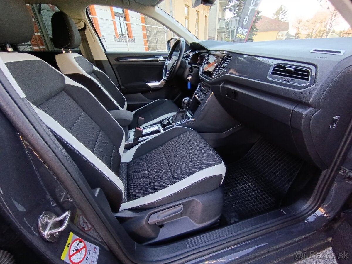 Volkswagen T-ROC 4Motion, 2.0TDI 110kW/150PS. Virtual Cocpit