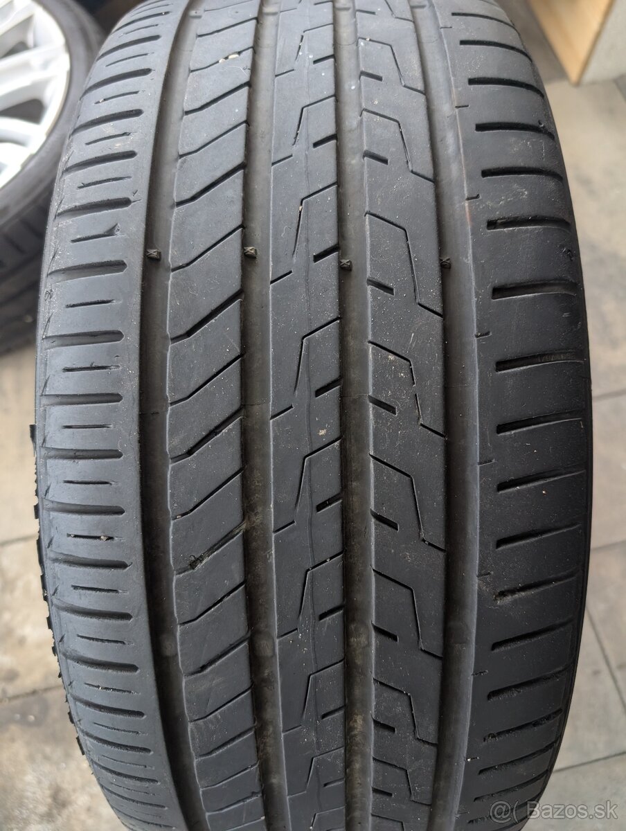 Predám 5x112 235/35 R19 Letné pneu - 4