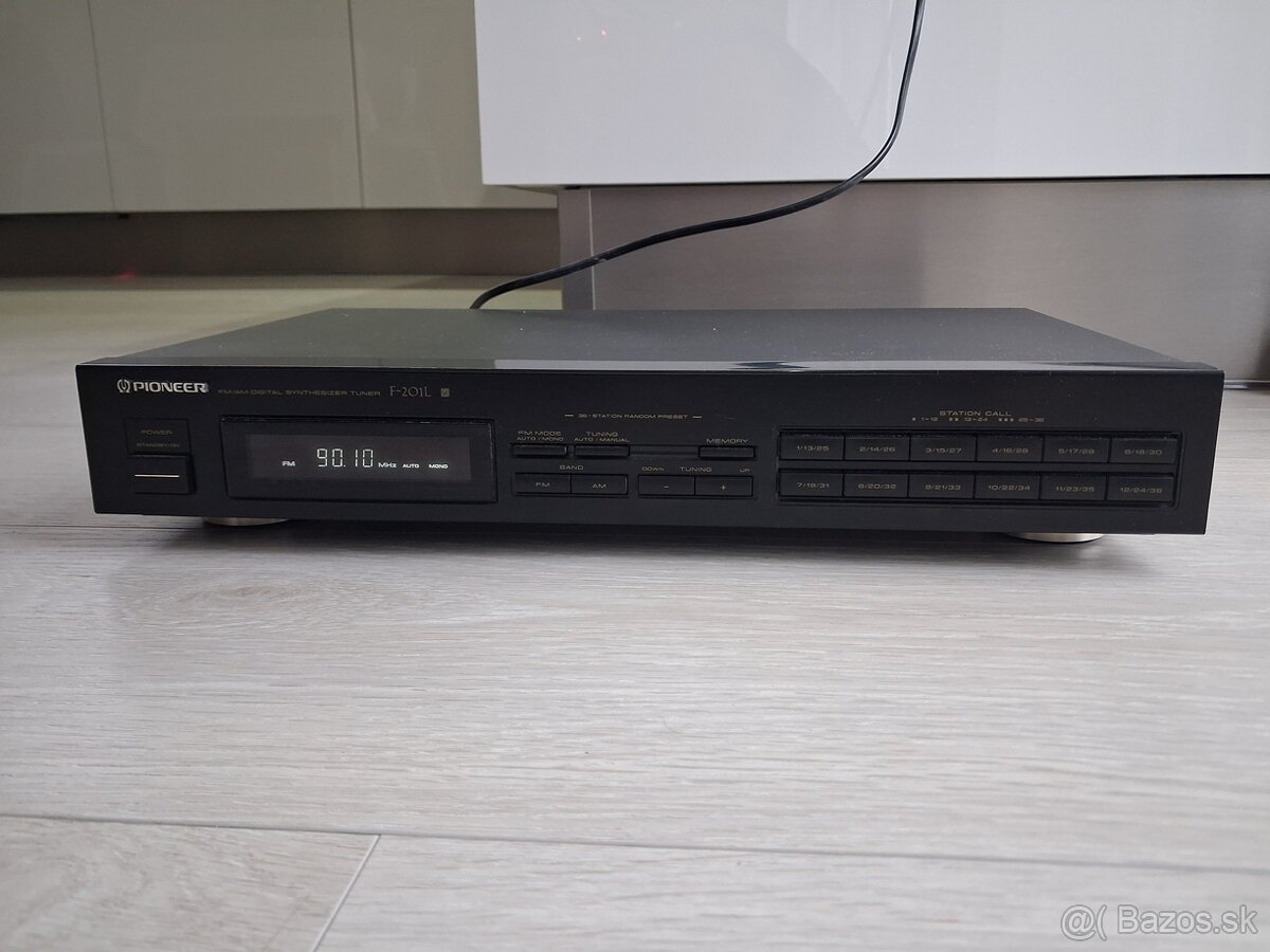 Predám tuner Pioneer F201 - 4