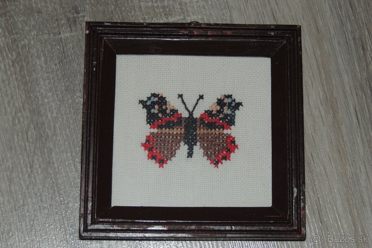 Vyšívané motýle - 4