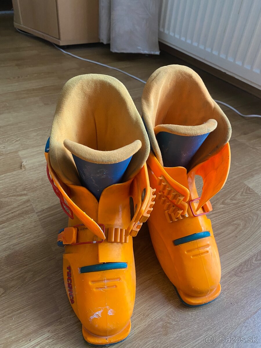 Lyže + lyžiarky - 4