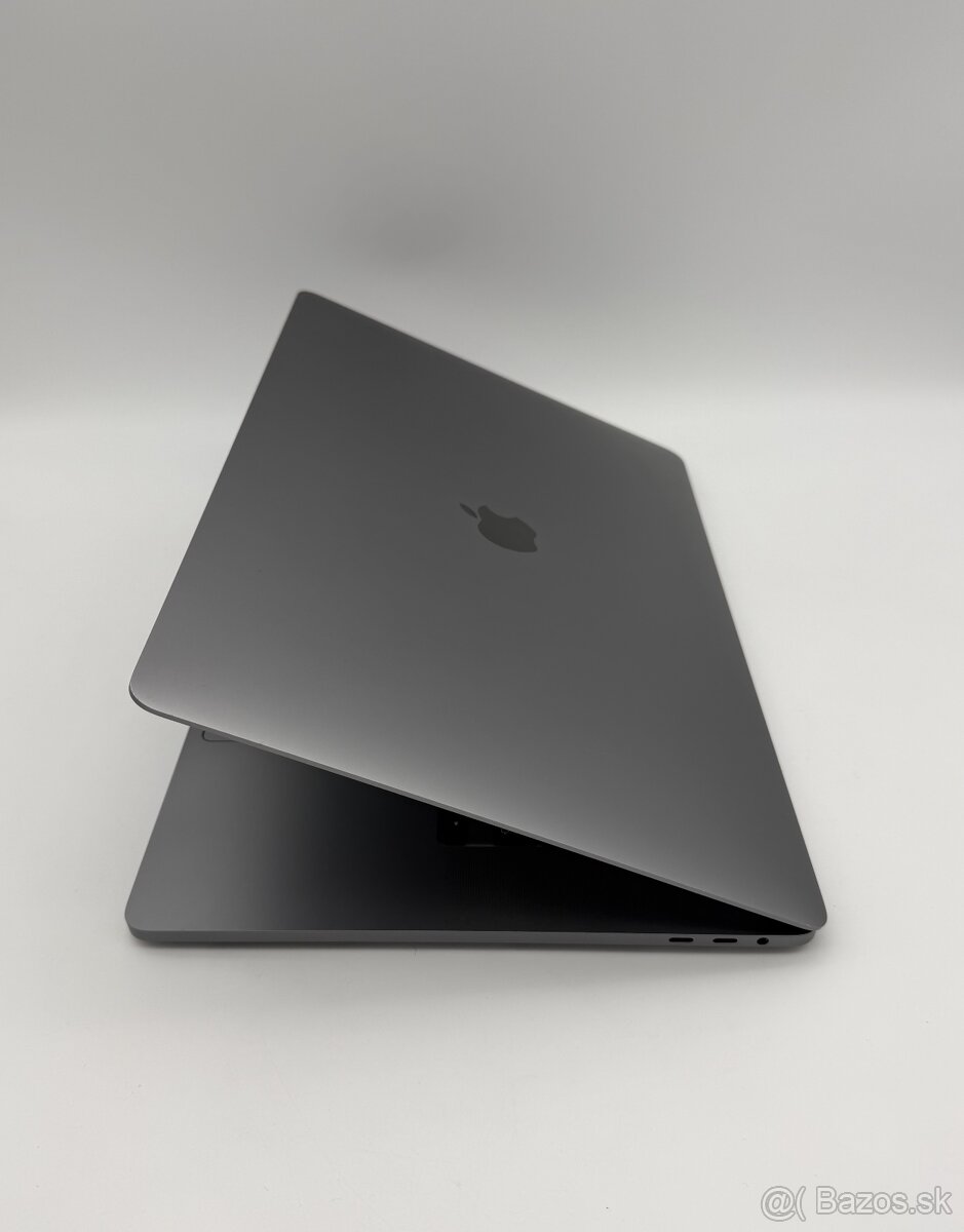 MacBook Pro 16" 2019 CTO Space Gray + ZÁRUKA - 4