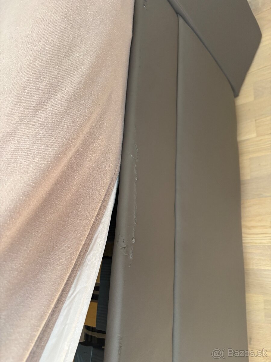 Boxspring posteľ - 4