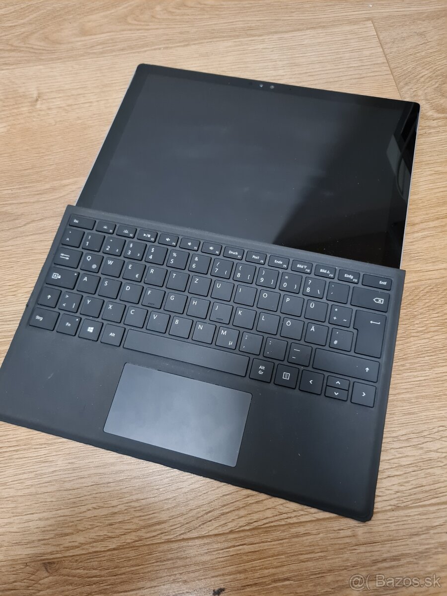 Microsoft Surface Pro 4 - 4
