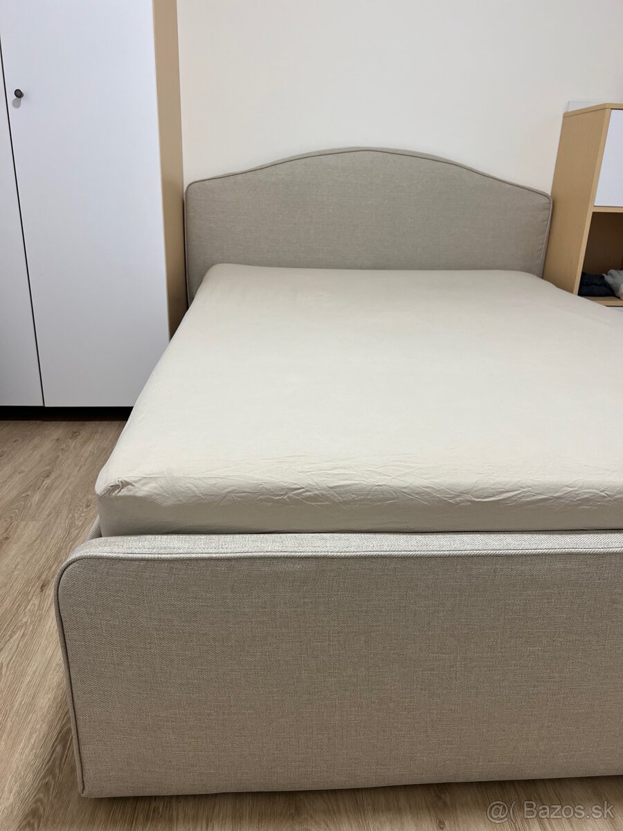 Postel + matrac 140x200 - 4