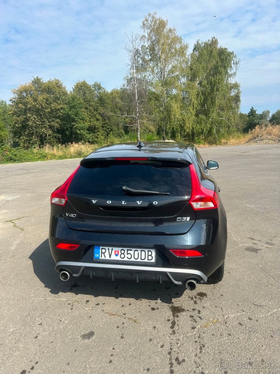 Volvo V40 - 4