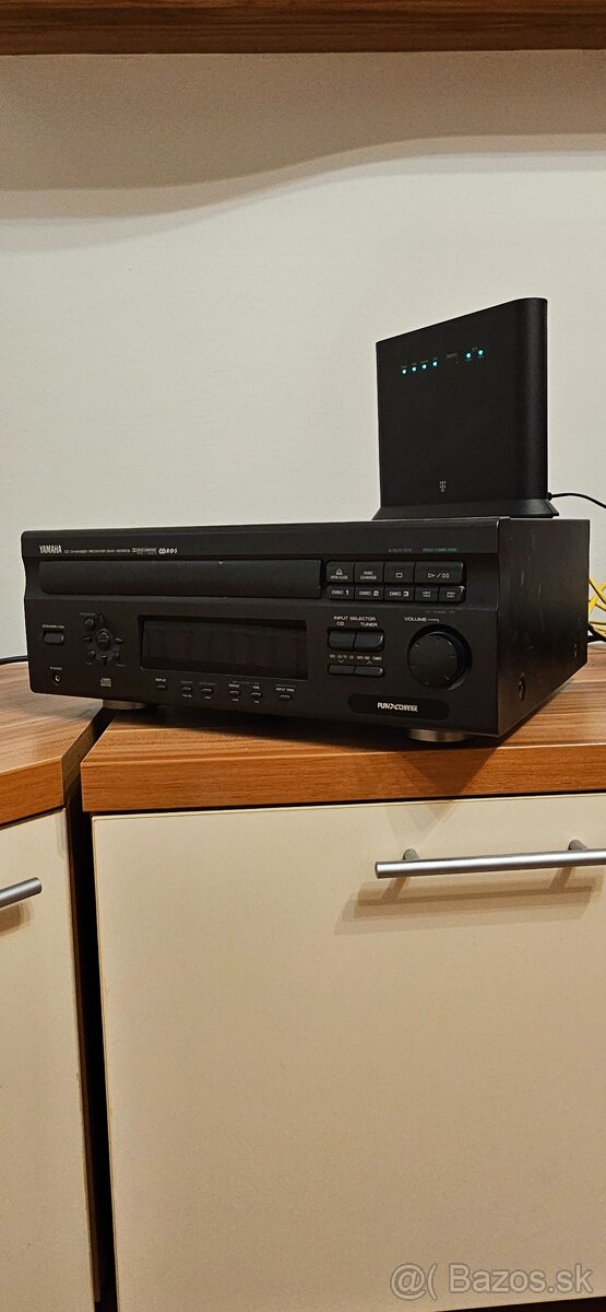 Predám receiver YAMAHA EMX-120RDS - 4