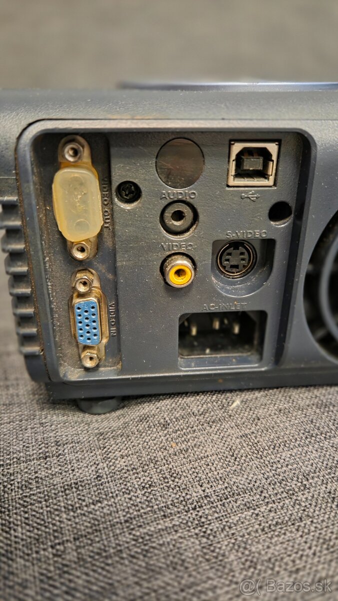 Predam projektor Benq PB6110 - 4