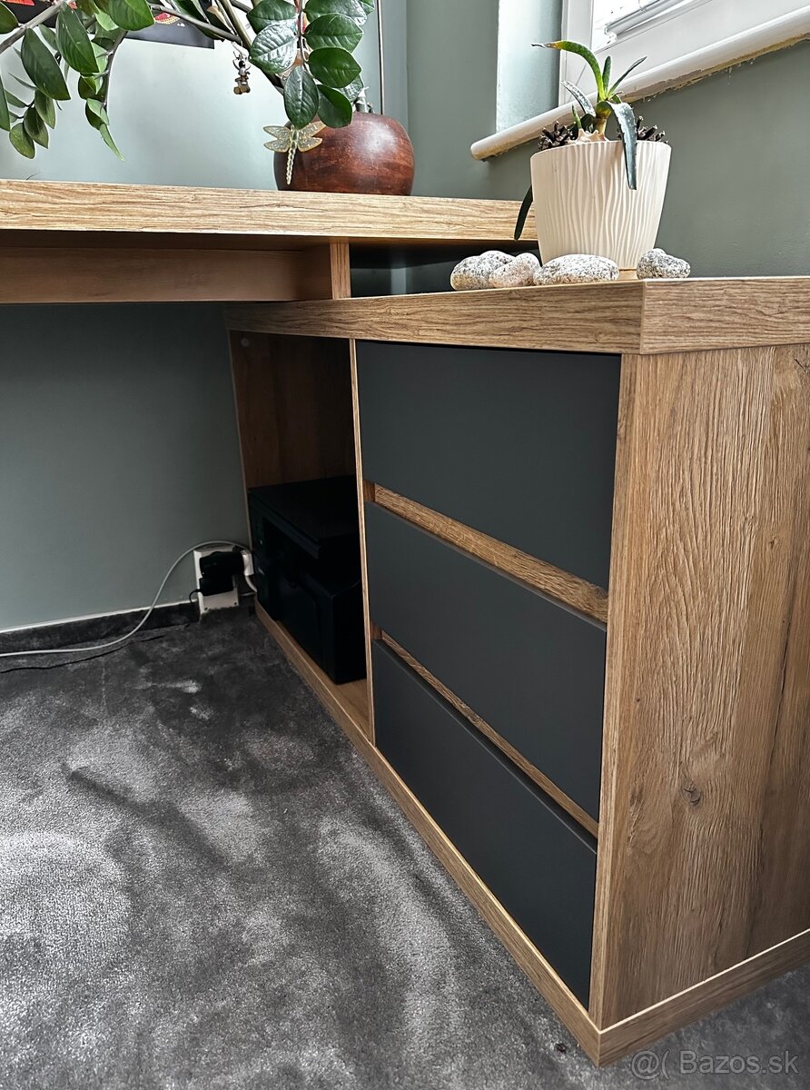 Písací stôl - 4