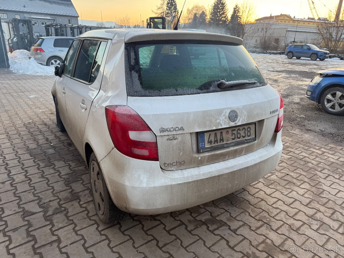 Škoda Fabia 1.2 TSI 63kw rok 2014 - 4