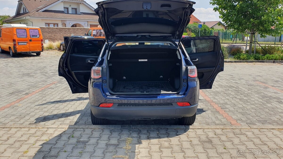Jeep Compass 1,4 benzín, 2018