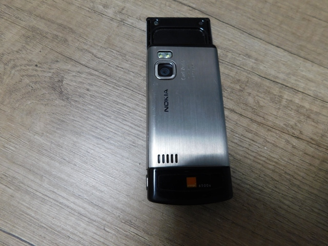 nokia 6500s strieborná / čierna - 4