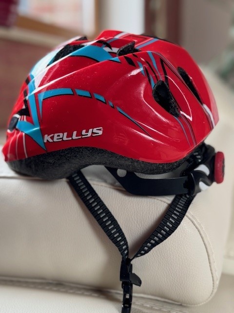 Prilba cyklistická - 4