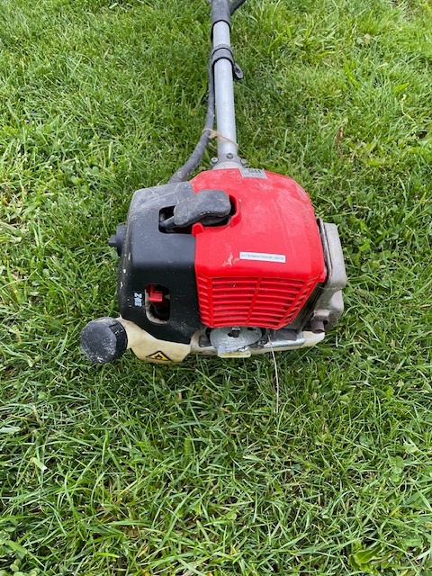 Krovinorez HECHT - 4