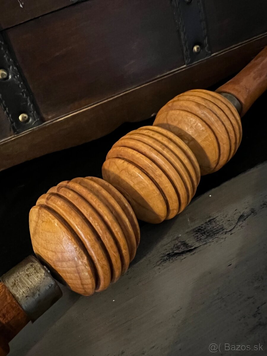 Masážny valček z roku 1930 - 4