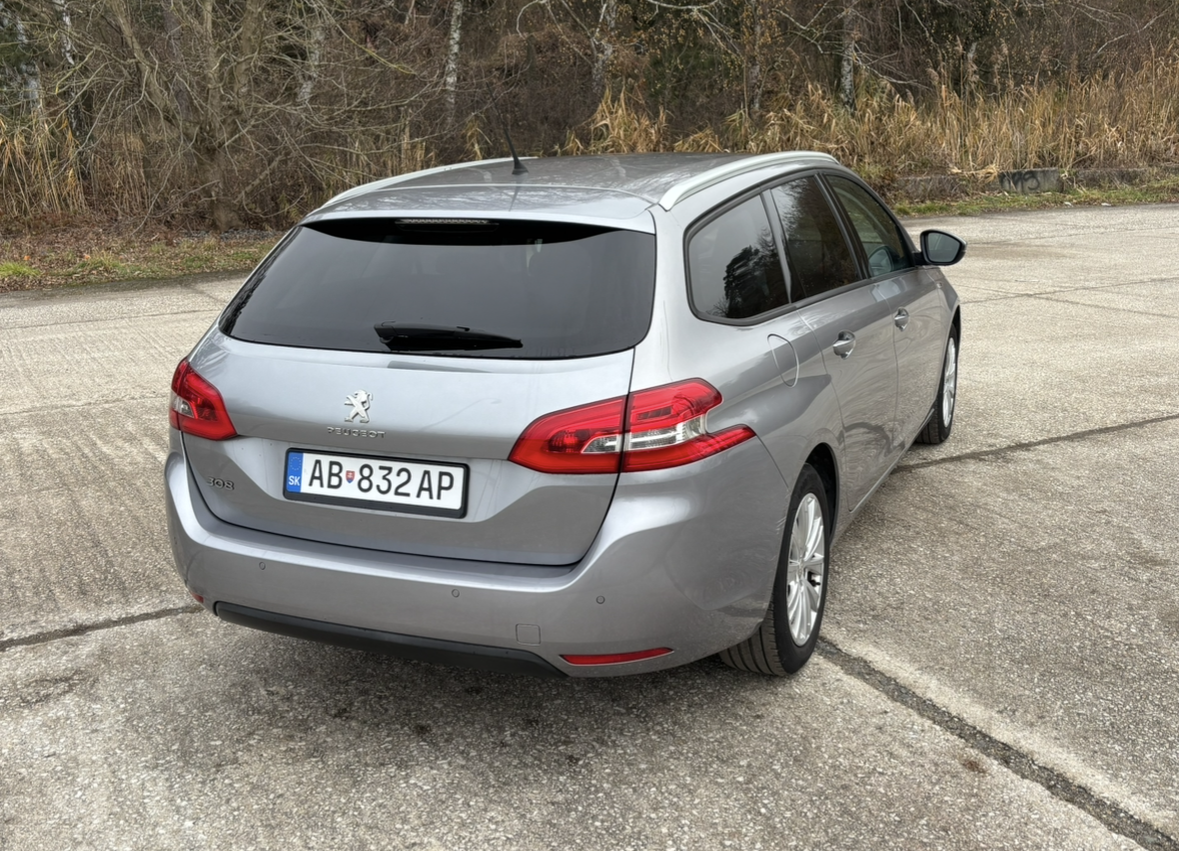 Peugeot 308 SW 1.2 PureTech - 4