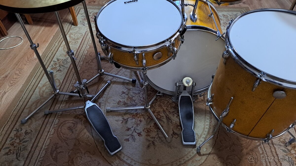 Predám - Eladó - bicie Amati - 4