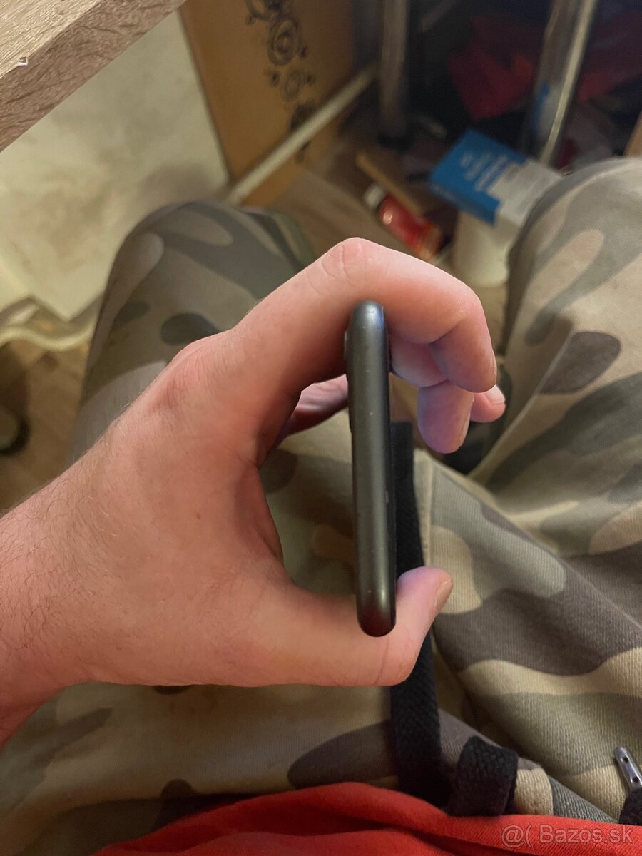 Predám iPhone 11 64GB - čítaj celý inzerát. - 4