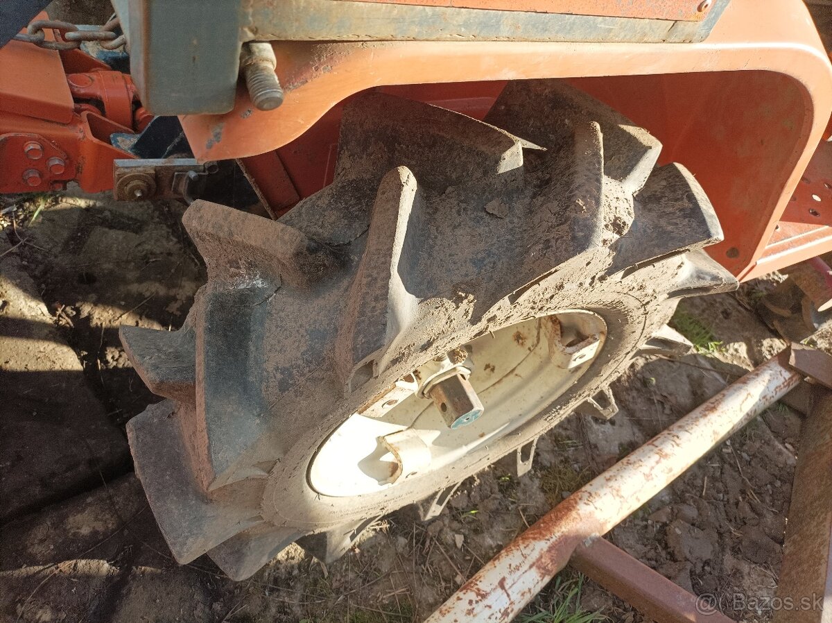 Malotraktor kubota - 4