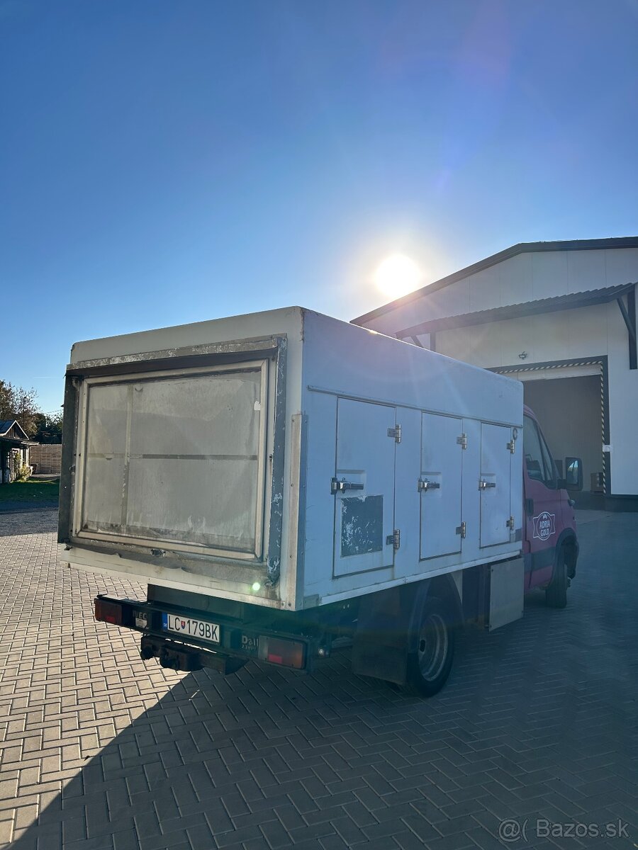 Iveco Daily 2,3HPi 35C12,85KW, Mraziarenská nadstavba - 4