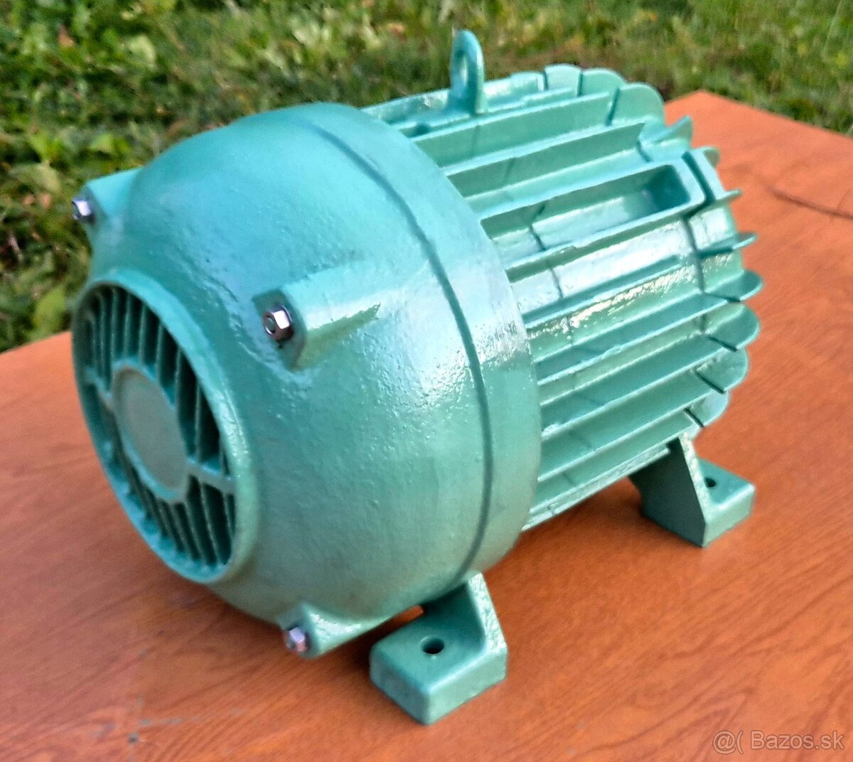 Predám 3 fázovy elektromotor MEZ Mohelnice 5,5kW - 4