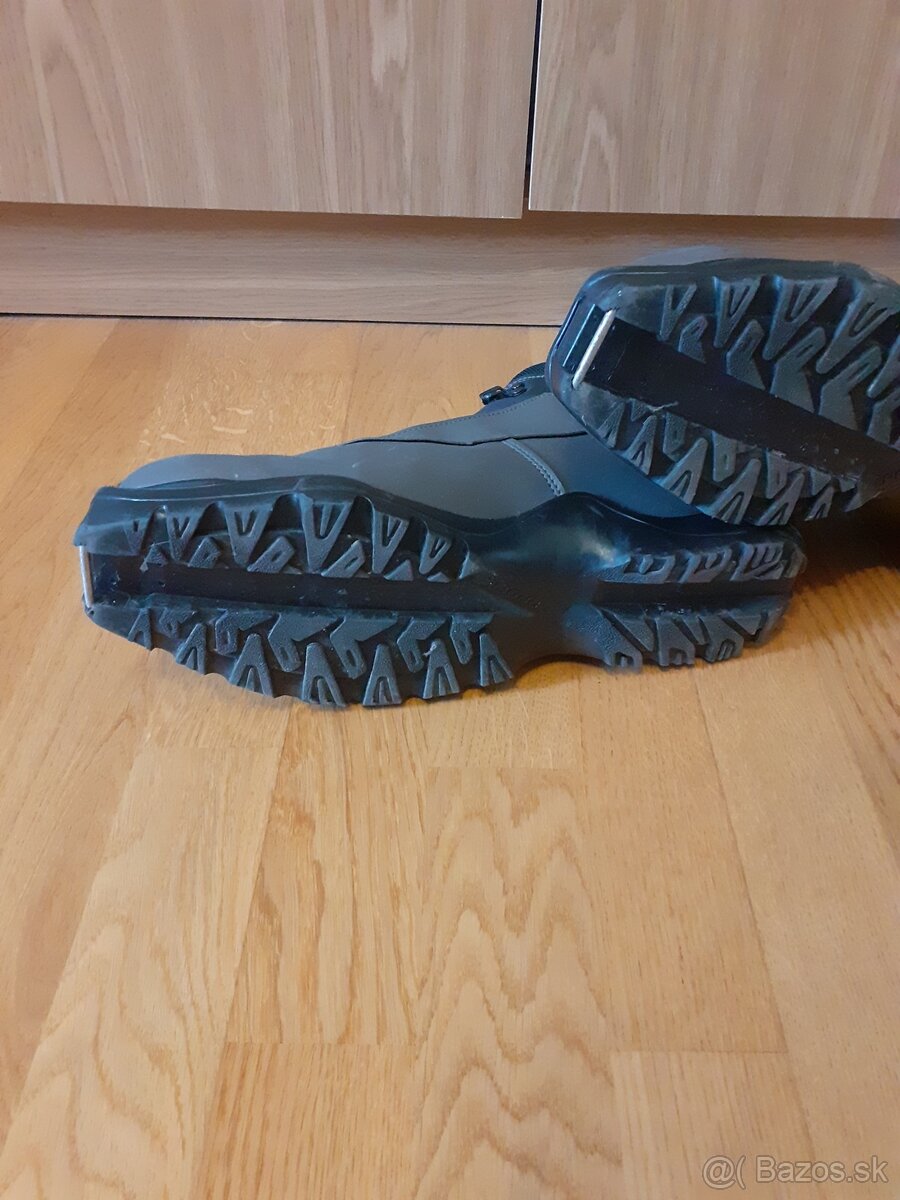 48 topanky na bezky SNS - 4