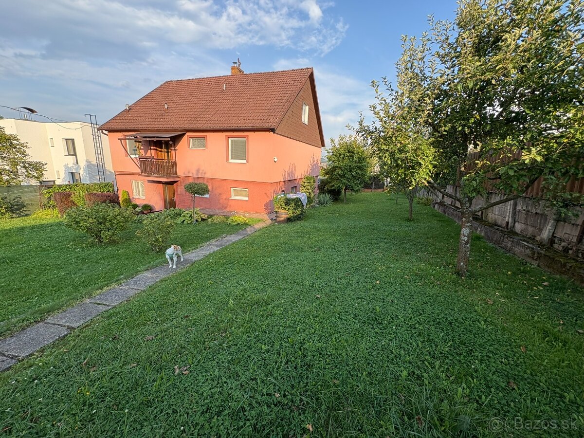 AKCIA Rodinný dom s krásnou záhradou - Kováčová - 4