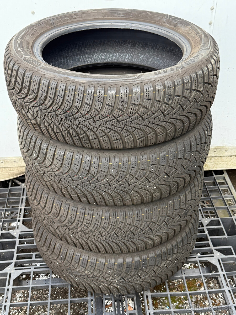 PREDÁM 4 kusy zimné pneumatiky GOODYEAR 195/55 R16 91H - 4