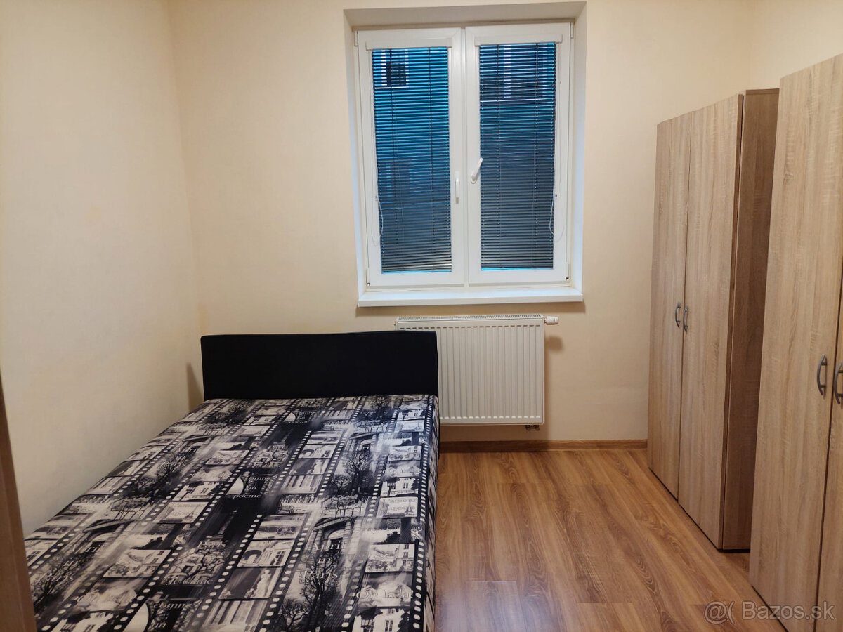 PREDAJ MENŠÍ 3 - IZBOVÝ BYT UL. KAMENNÁ - 4