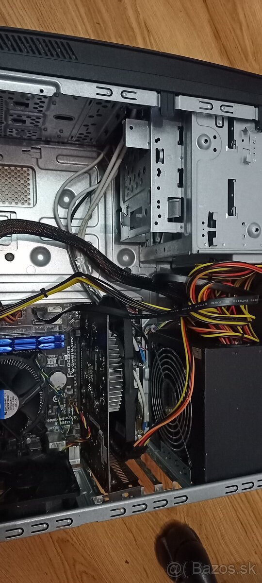 Starší herní pc - 4