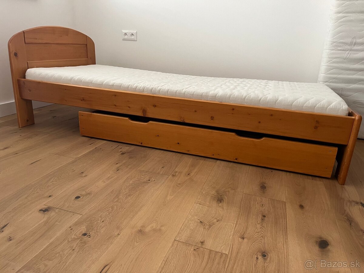 Predam drevennu postel na matrac 200x80 - 4