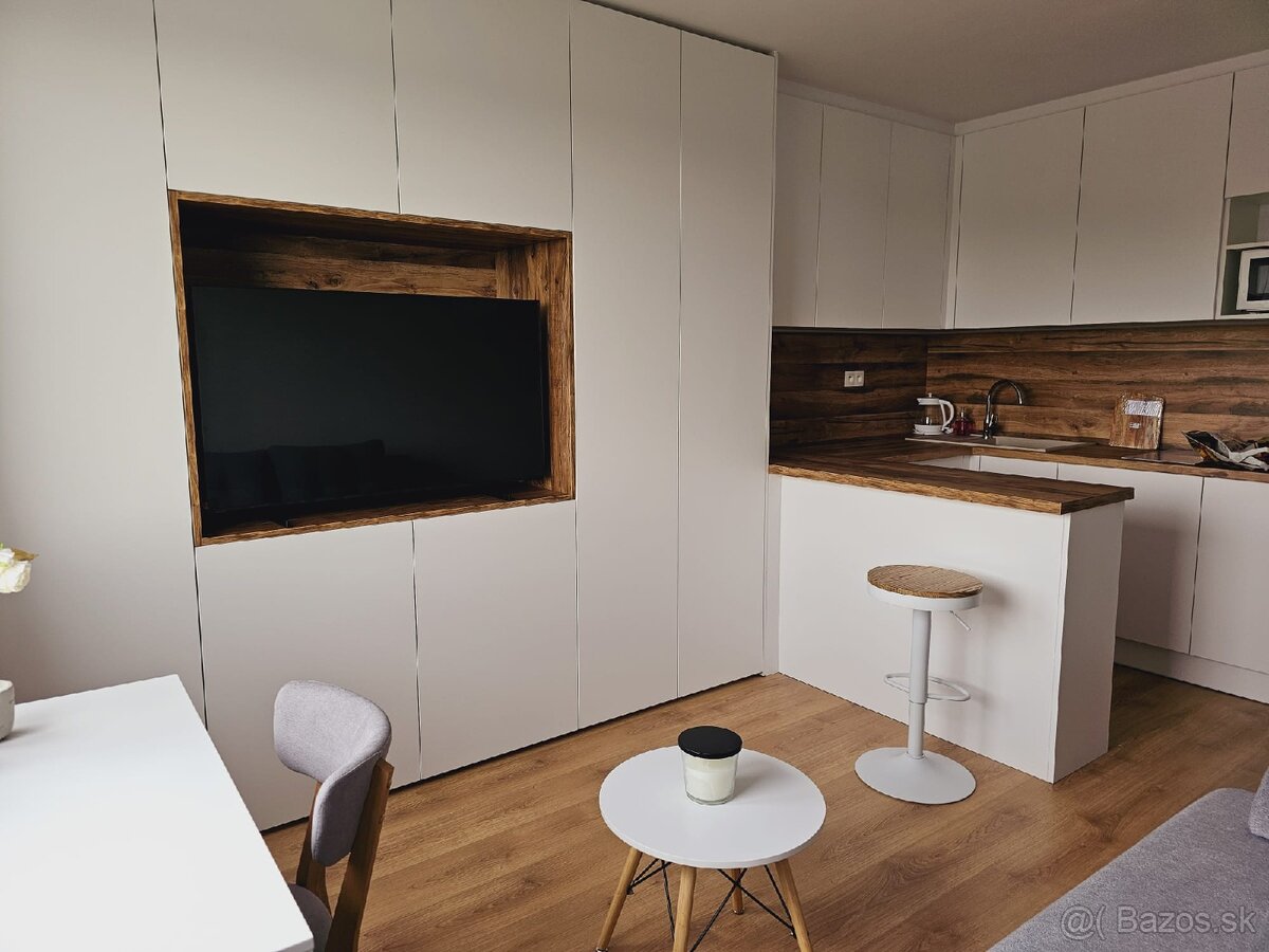 Prenajom 1izb byt Pezinok - 4