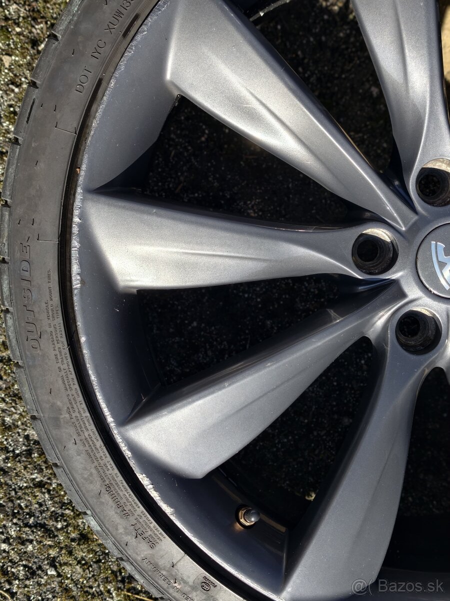 5x120 R21 originál tesla model S - 4