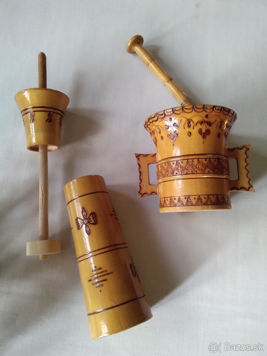 drevený kolovrátok, maselník, možiar - 4