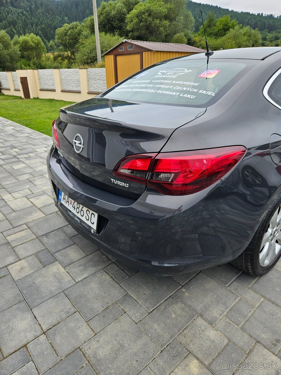 Predám opel Astru j - 4