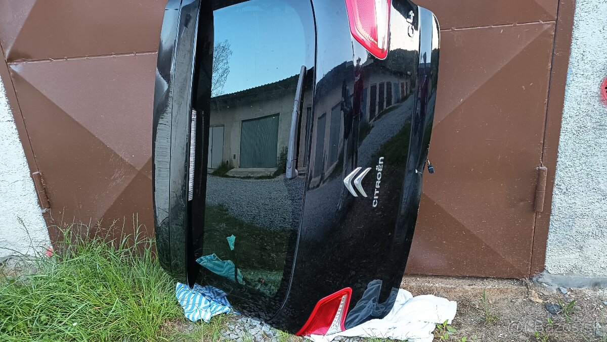 Predám zadné dvere kufor Citroen C4 - 4