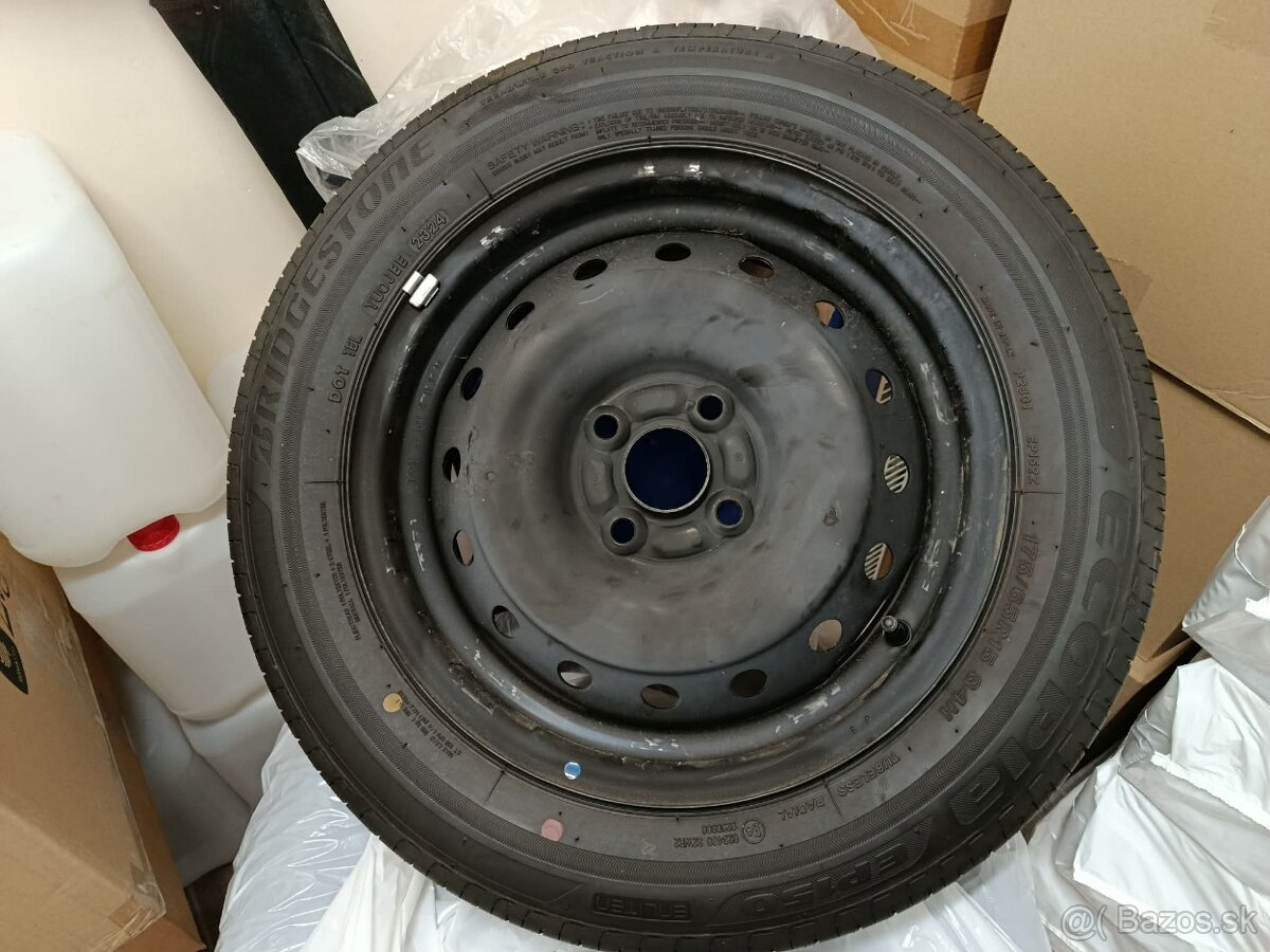 Nové letné pneumatiky na diskoch - 4