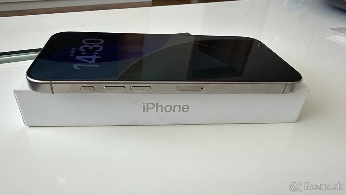 iPhone 16pro max 256 GB natural titanium - 4