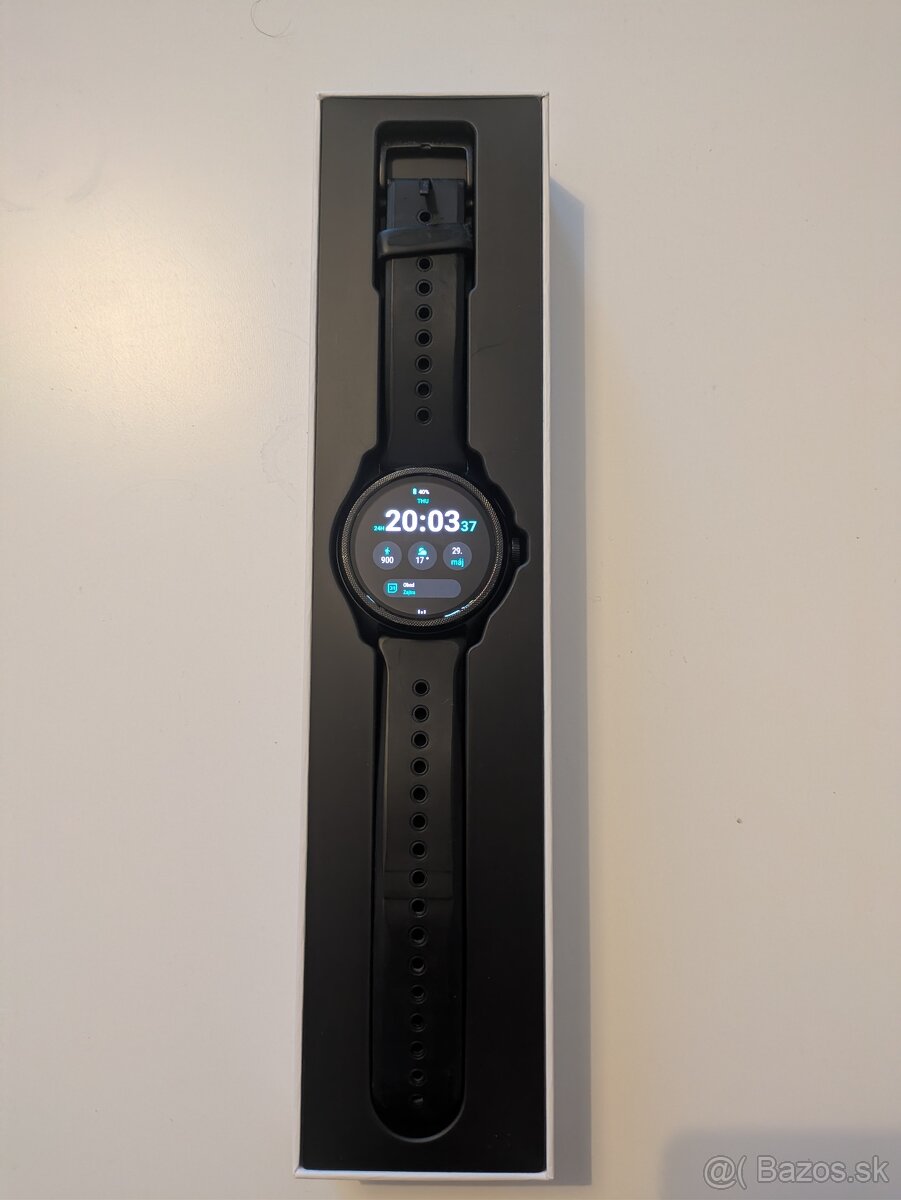 Ticwatch pro 5 v 99 % stave bez škrabancov - 4