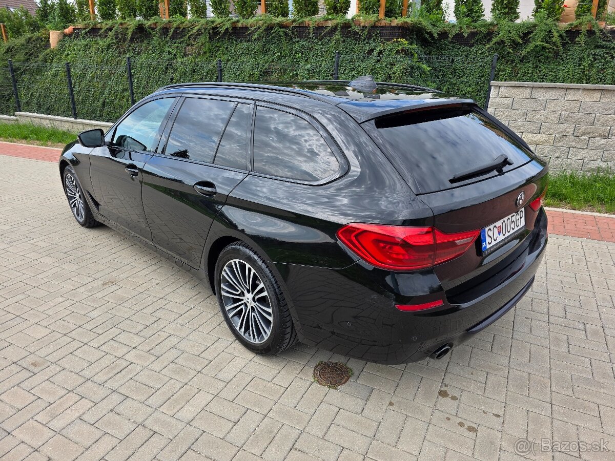 BMW 520D xDrive SPORTLINE HARMAN KARDON 2018 - 4