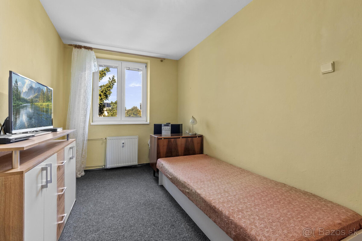 Zaujímavý 3-izbový byt 67 m2 s veľkým potenciálom – ul. Kozm - 4