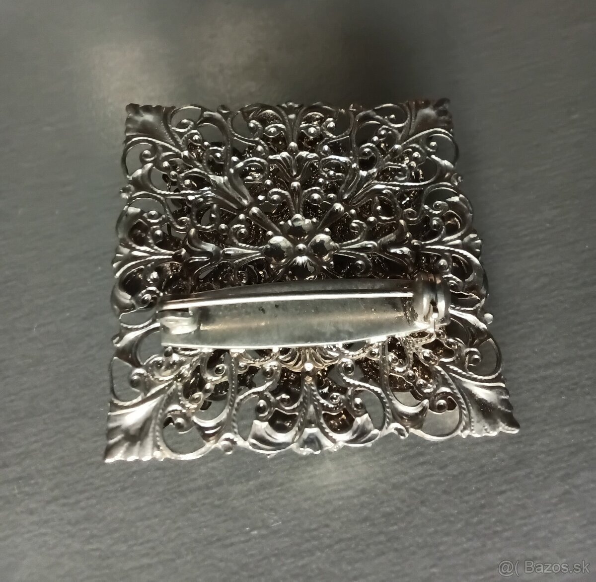 Brošňa - bižutéria. - 4