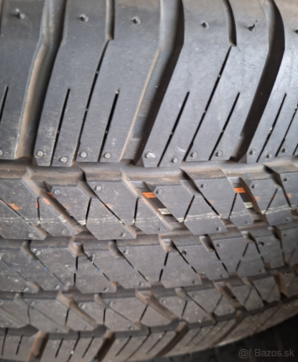 pneumatiky 265 60 18 - 4