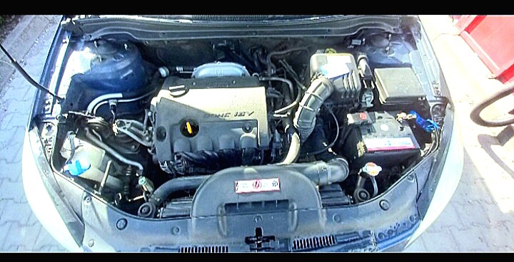 Predám Kia Ceed 1,4 77Kw, benzín, 83000km - 4