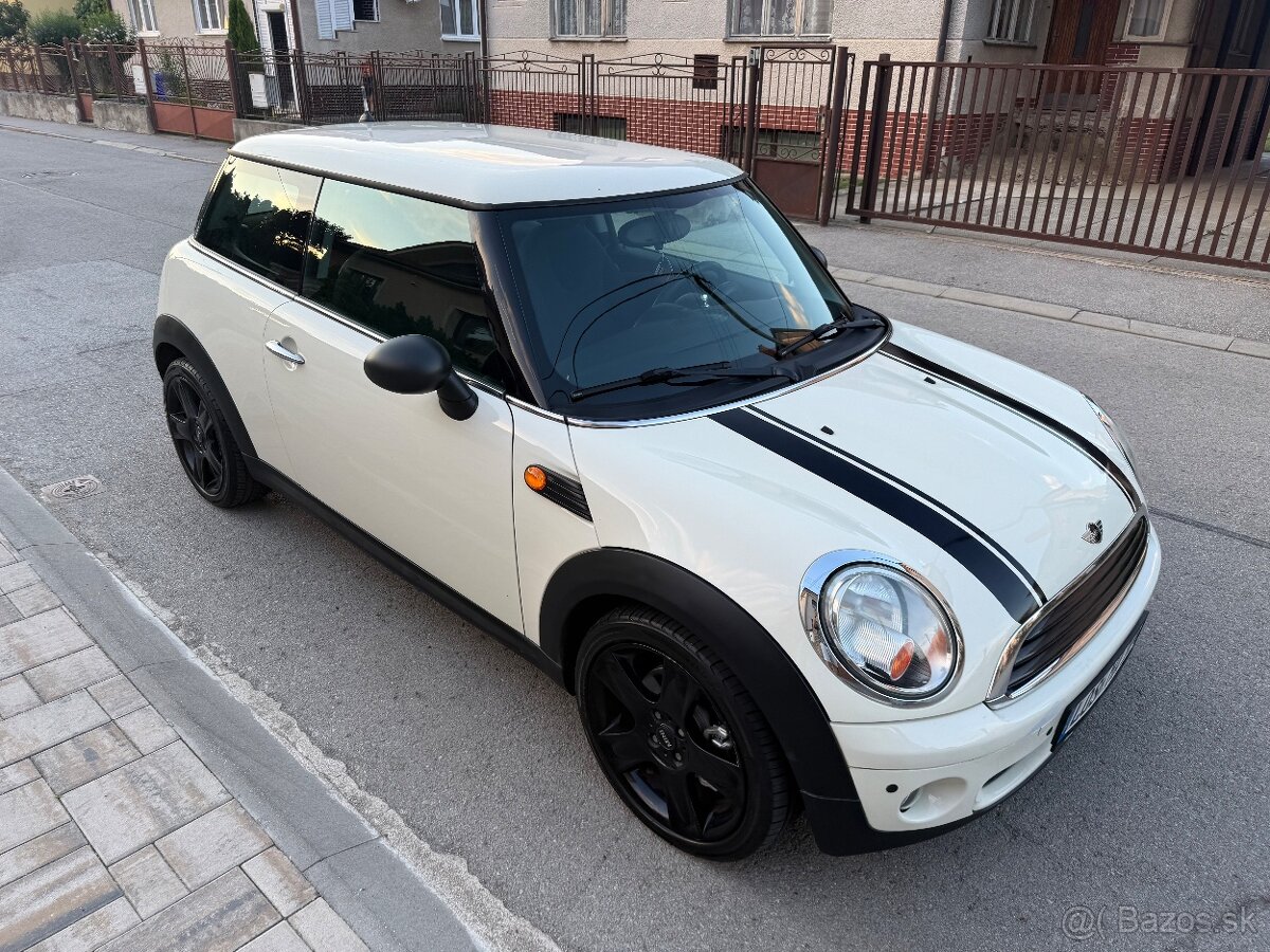 MINI COOPER - 4