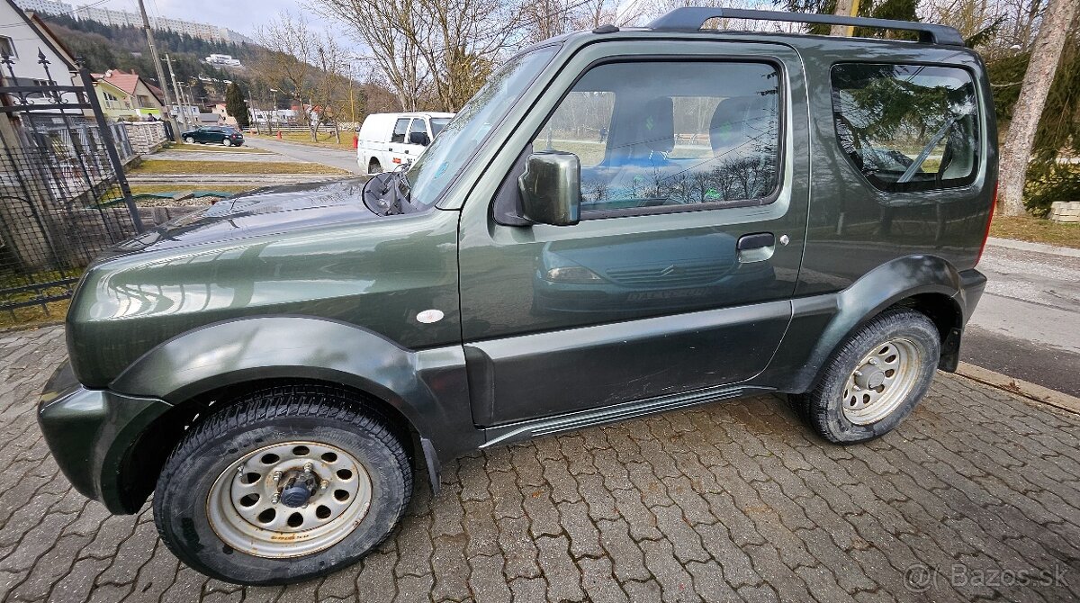 Suzuki Jimny 4x4 1.3 63 kW 2015 1 majitel