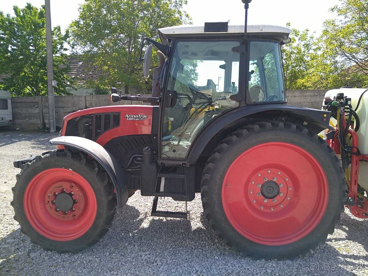 Traktor ArmaTrac 1254 Lux - 4